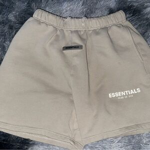 tan essential’s shorts